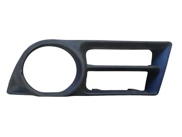 Toyota Corolla Verso AR10 (2004 - 2009) 521280F040 Решетка противотуманной фары — фото 1