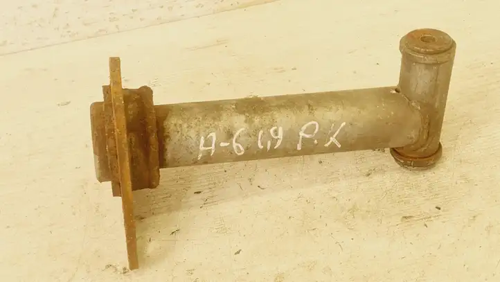 Audi A6 (1997 - 2001)  4B0807133 Передний aмортизатор бампера