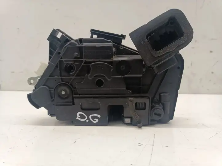 Volkswagen Polo V 6R (2009 - 2015) 6R4839016A Замок задней двери — фото 3