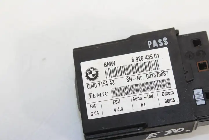 BMW 3 E90 E91 (2005 - 2012) 6926435 Блок управления сиденьем — фото 5