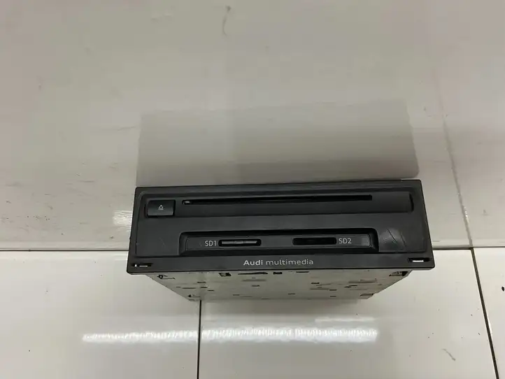 Audi A3/S3 8V (2012 - 2016) 8V0035864A Магнитола / мультимедийная система — фото 1