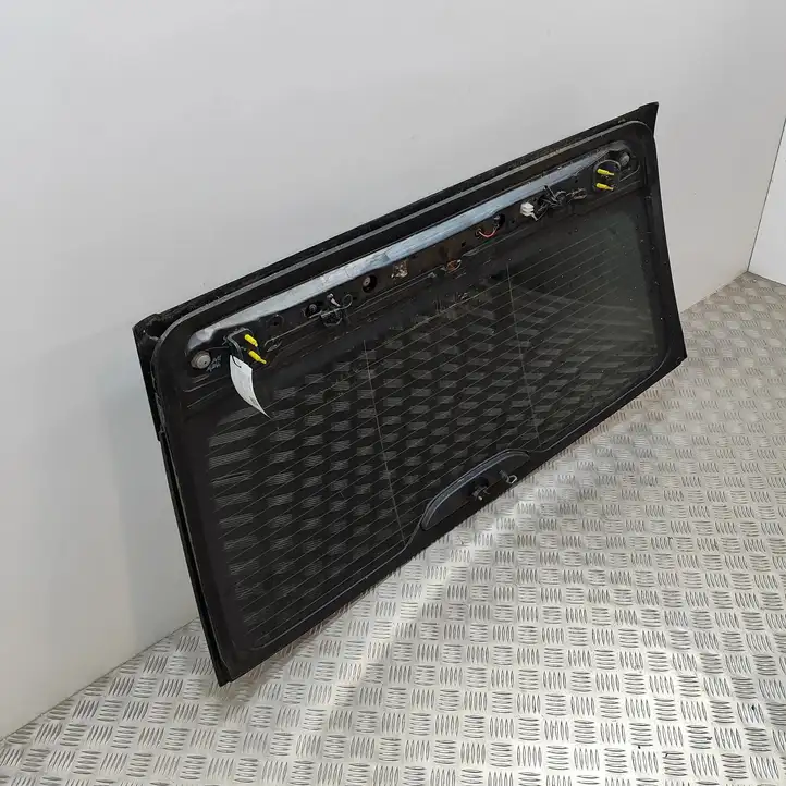 BMW 5 G30 G31 (2016 - ) 7401461 Заднее стекло — фото 7