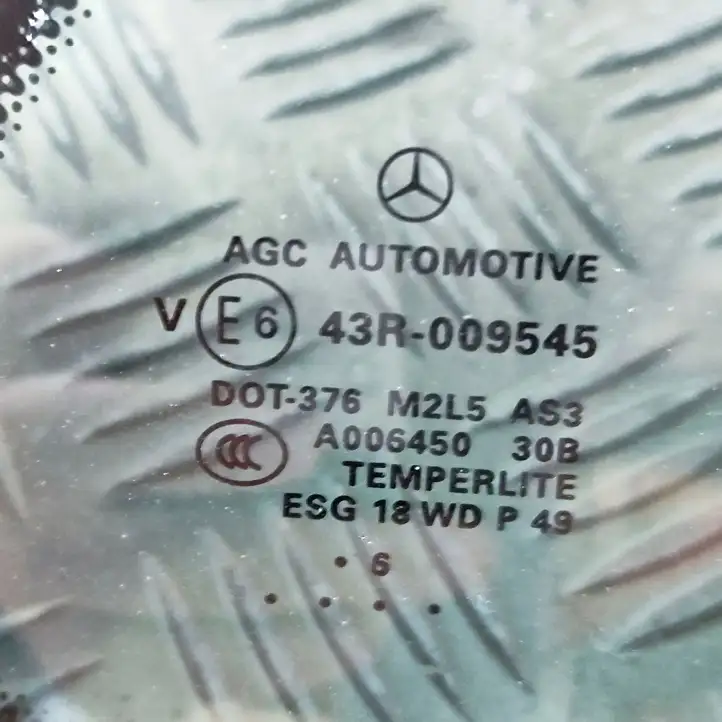 Mercedes-Benz GLS X166 (2015 - 2019) A1666700449 Заднее боковое стекло — фото 7