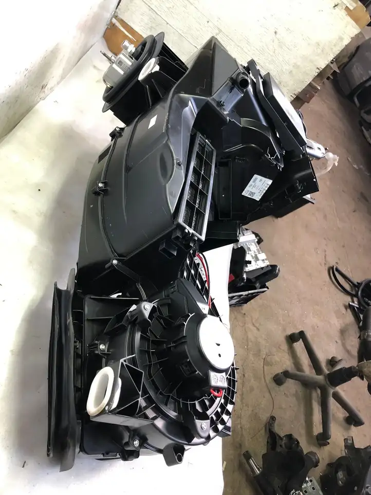 Mercedes-Benz GLA H247 (2020 - ) A2478308502 Комплект системы вентиляции салона — фото 2
