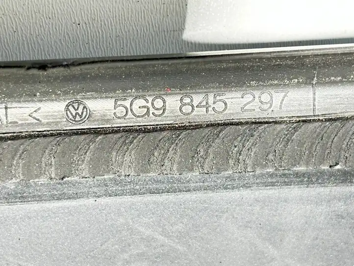 Volkswagen Golf VII (2013 - 2019) 5G9845297 Заднее боковое стекло — фото 5