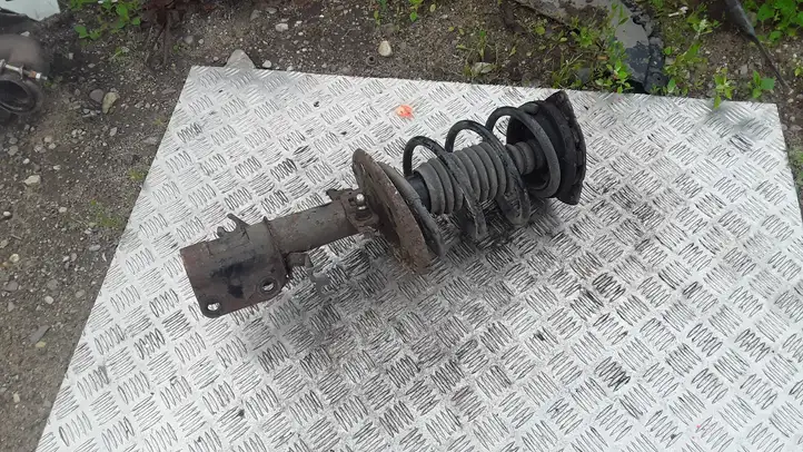 Renault Scenic III - Grand scenic III (2009 - 2016) 543020017R Передняя стойка амортизатора — фото 1