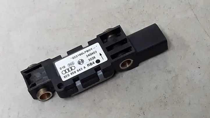 Audi A4 S4 B6 8E 8H (2000 - 2006) 8E0959643A Датчик удара SRS — фото 1