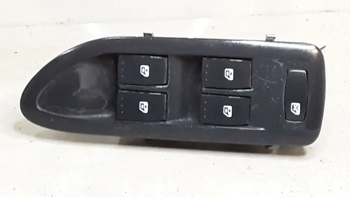 Renault Laguna II (2001 - 2005) 8200397299 Блок кнопок стеклоподъемников — фото 1