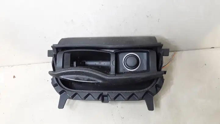 Renault Laguna II (2001 - 2005) 8200285467 Передняя пепельница — фото 1