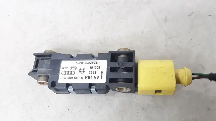 Audi A4 S4 B6 8E 8H (2000 - 2006) 8E0959643A Датчик удара SRS — фото 2