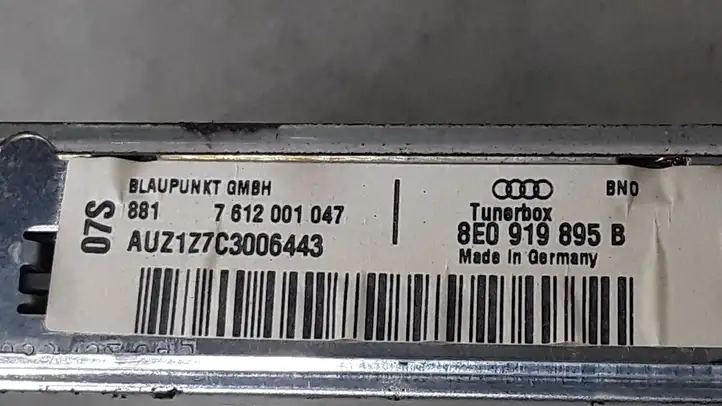 Audi A4 S4 B6 8E 8H (2000 - 2006) 8E0919895B Блок навигации GPS — фото 3
