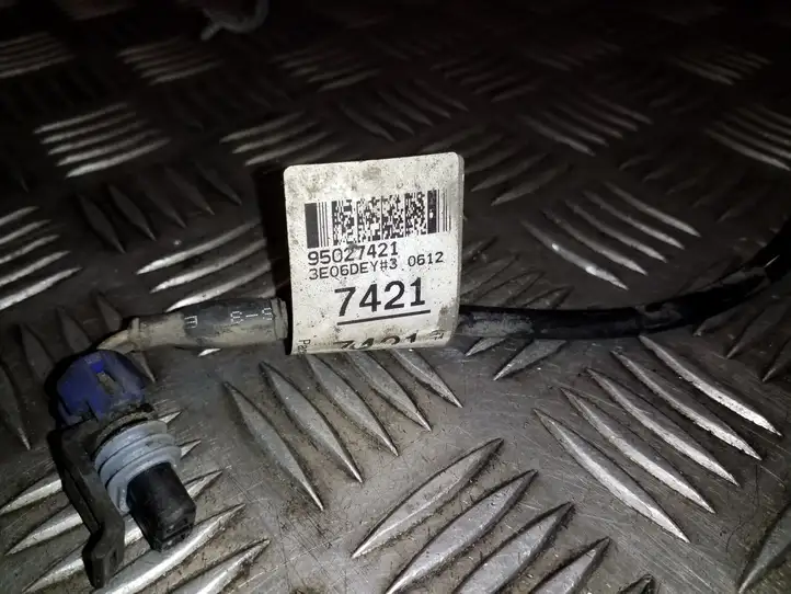 Chevrolet Captiva (2011 - 2013) 95027421 Проводка переднего датчика ABS — фото 3