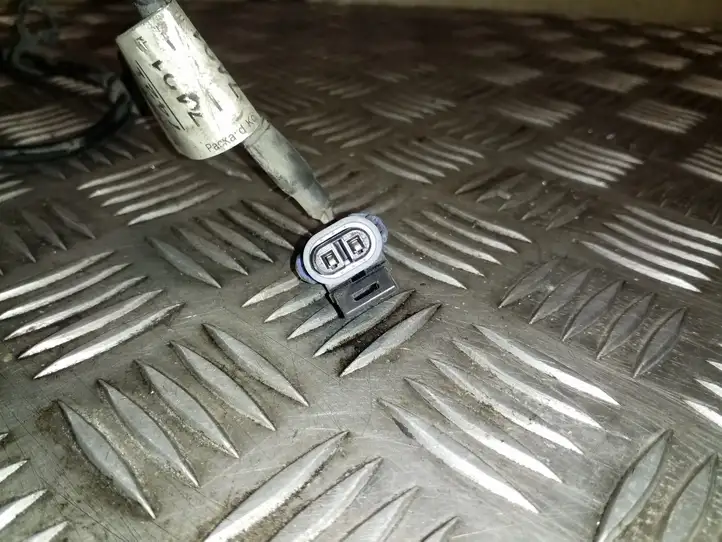Chevrolet Captiva (2011 - 2013) 95027421 Проводка переднего датчика ABS — фото 4