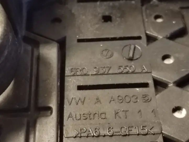 Volkswagen Polo V 6R (2009 - 2015) 6R0971349AM Плюсовой провод аккумулятора — фото 3