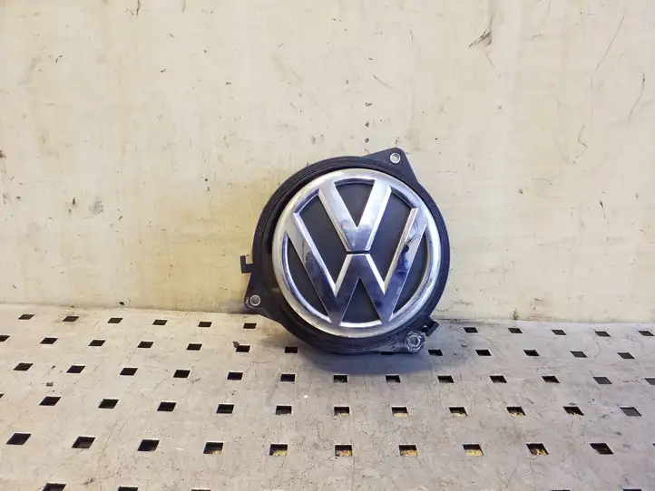 Volkswagen Polo V 6R (2009 - 2015) 6R6827469 Ручка крышки багажника — фото 1