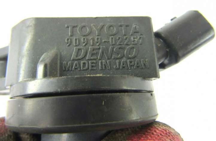 9091902257 Toyota Yaris Aukštos įtampos ritė babyna