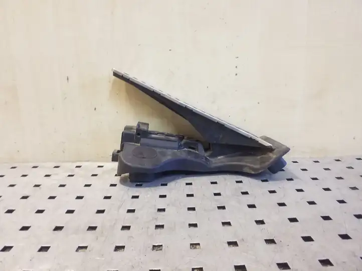 Skoda Octavia Mk2 (1Z) (2004 - 2013) 1K1721503N Педаль акселератора — фото 2