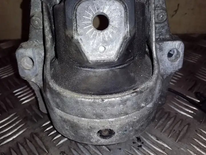 Audi A4 S4 B8 8K (2007 - 2011) 8K0199381NE Опора двигателя — фото 5