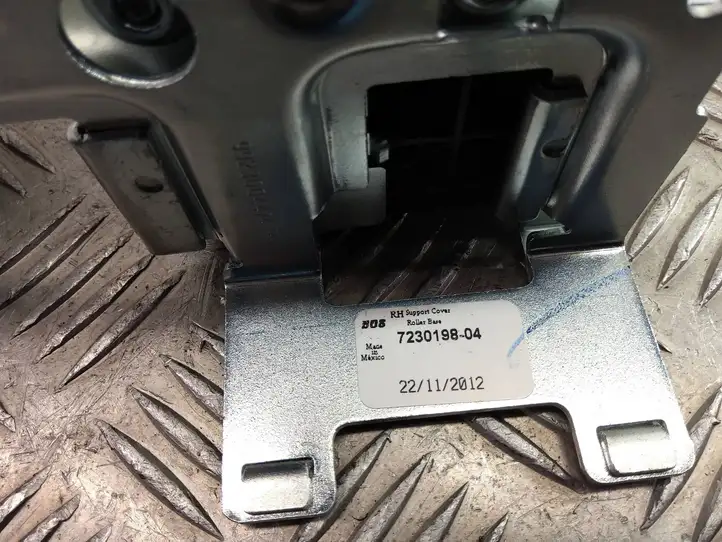 BMW X3 F25 (2010 - 2017) 7230198 Держатель шторки — фото 3