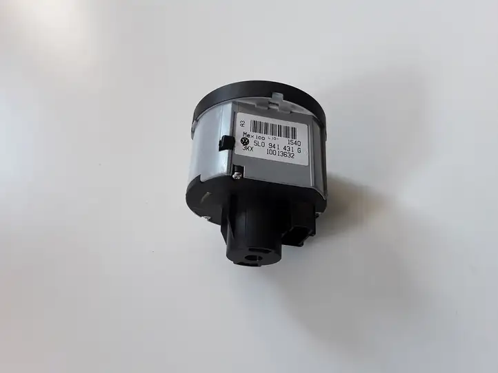 Skoda Yeti (5L) (2009 - 2012) 5L0941431G Включатель фонарей — фото 3
