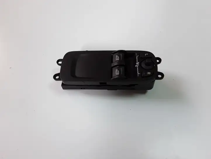 Volvo C30 (2010 - 2013) 31295125 Кнопка стеклоподъемников — фото 1
