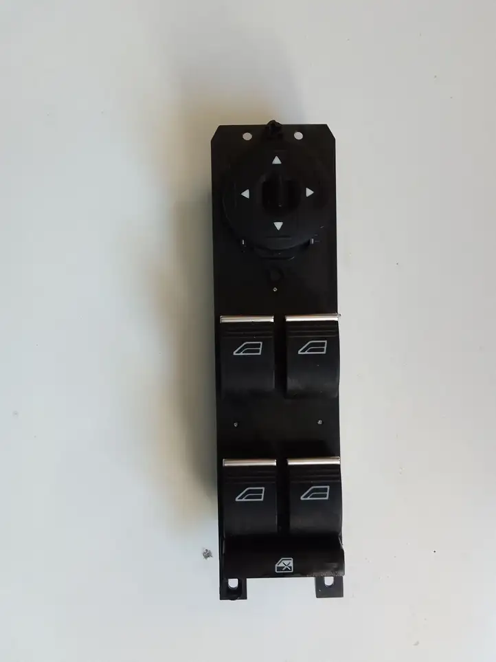 Ford Kuga II (2013 - 2019) 3S010138817 Кнопка стеклоподъемников — фото 1
