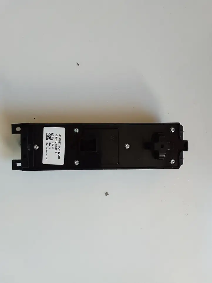 Ford Kuga II (2013 - 2019) 3S010138817 Кнопка стеклоподъемников — фото 2