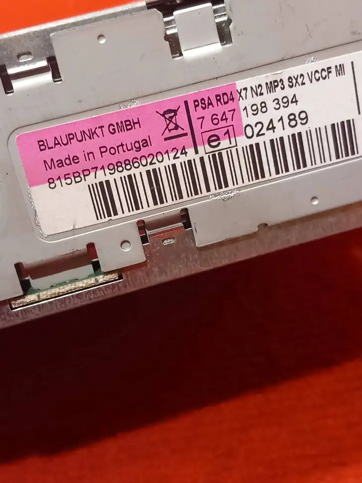 Citroen C5 (2004 - 2008) 96630802ZD Магнитола / мультимедийная система — фото 2