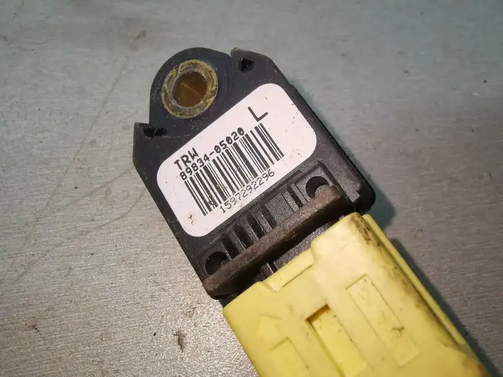 Toyota Avensis T250 (2003 - 2006) 8983102020 Датчик удара SRS — фото 9