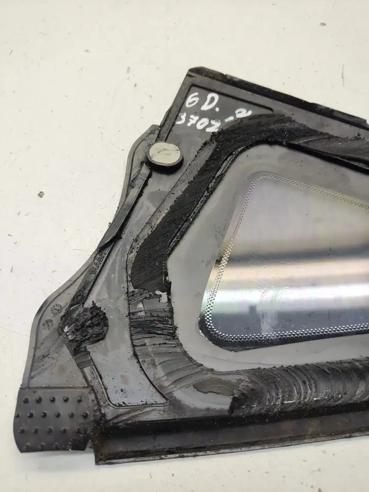 Nissan 370Z (2008 - 2014) 43R005165 Заднее боковое стекло — фото 5