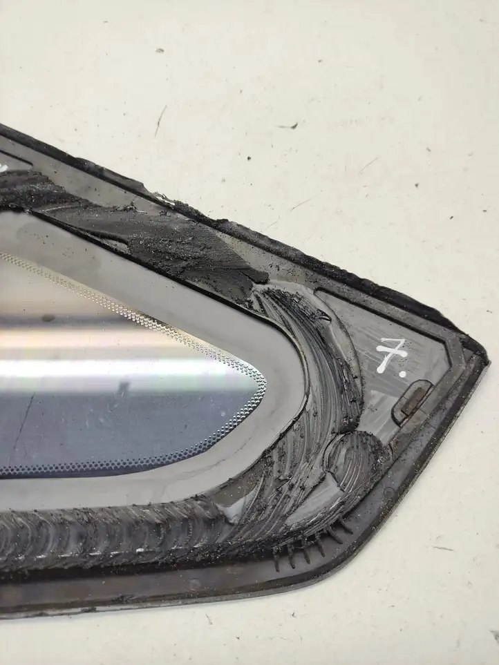 Nissan 370Z (2008 - 2014) 43R005165 Заднее боковое стекло — фото 6