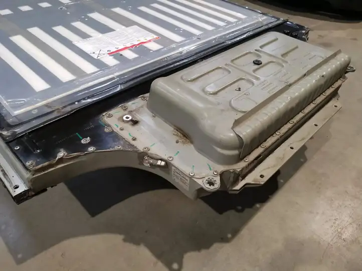 Tesla Model S (2016 - 2021) 1086755-00-D Аккумулятор гибридного / электрического автомобиля — фото 3