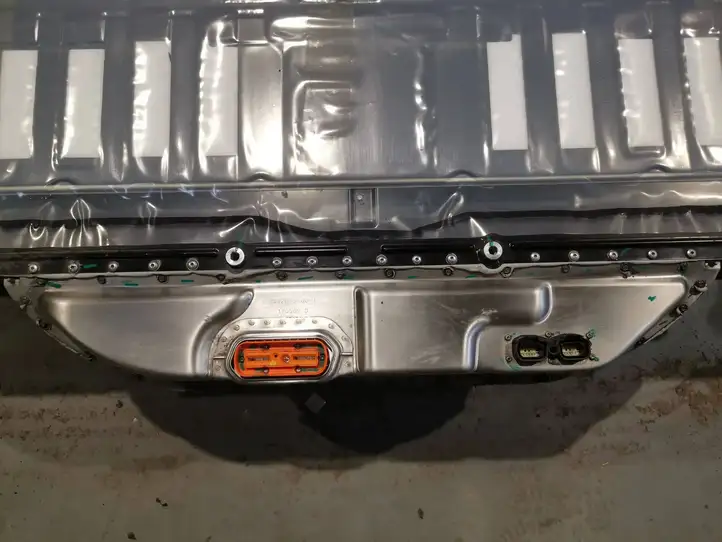 Tesla Model S (2016 - 2021) 1086755-00-D Аккумулятор гибридного / электрического автомобиля — фото 6