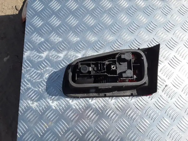 Renault Laguna II (2001 - 2005) 8200002475 Задний фонарь в крышке багажника — фото 2