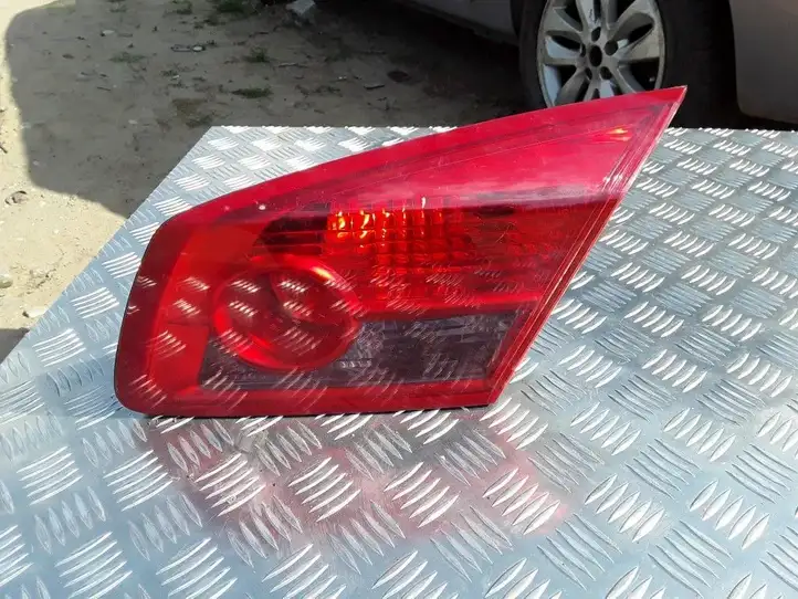 Renault Vel Satis (2002 - 2005) 8200014363 Задний фонарь в крышке багажника — фото 1