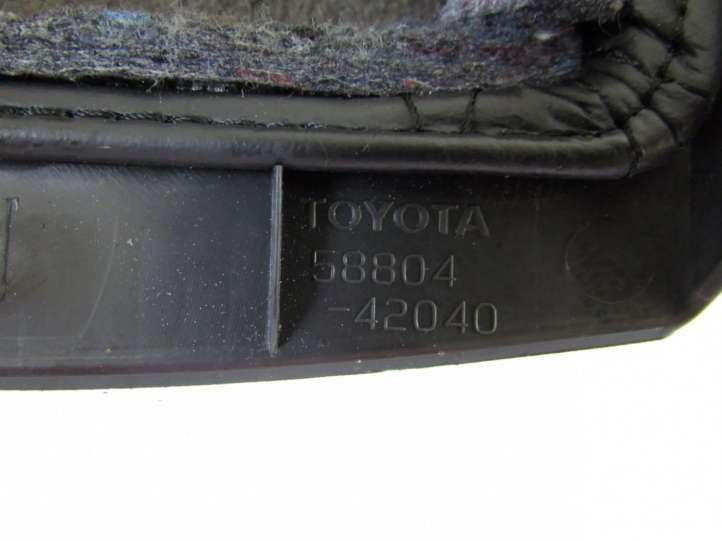 5880442040 Toyota RAV 4 (XA30) Pavarų perjungimo svirties apdaila (oda, bumbulas)