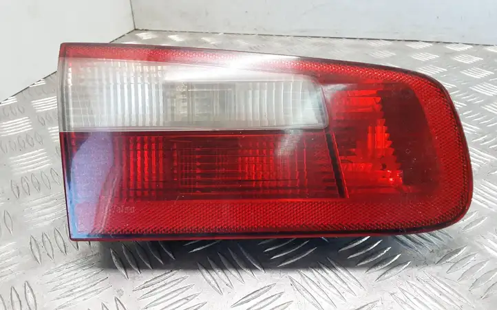 Renault Laguna II (2001 - 2005) 8200002475 Задний фонарь в крышке багажника — фото 1