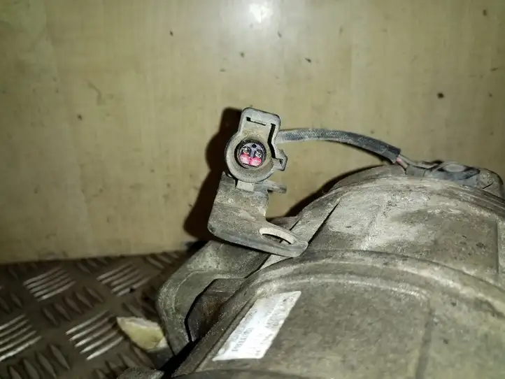 Land Rover Discovery 3 - LR3 (2004 - 2009) JPB000183 Компрессор (насос) кондиционера воздуха — фото 8