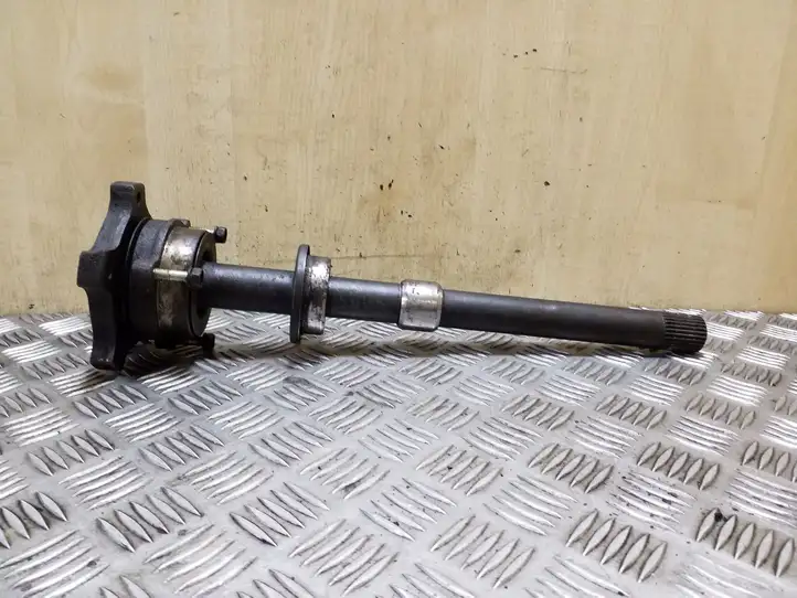 Nissan X-Trail T30 (2001 - 2007) Задняя полуось — фото 1