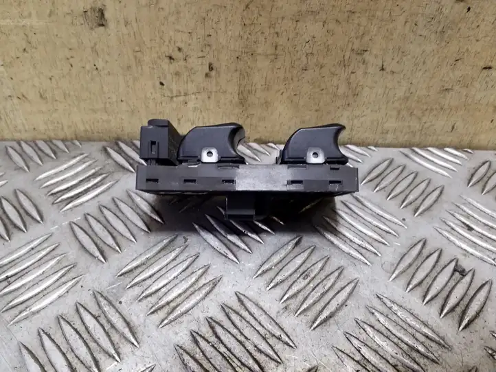 Audi A4 S4 B8 8K (2007 - 2011) 8K0959851D Кнопка стеклоподъемников — фото 3