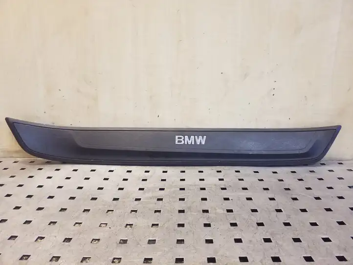 BMW X1 E84 (2009 - 2015) 2990844 Внутренняя отделка переднего порога — фото 1