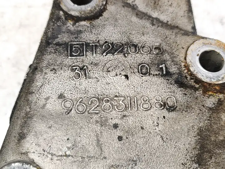 Citroen Xsara Picasso (1999 - 2012) 9628311880 Кронштейн двигателя — фото 2