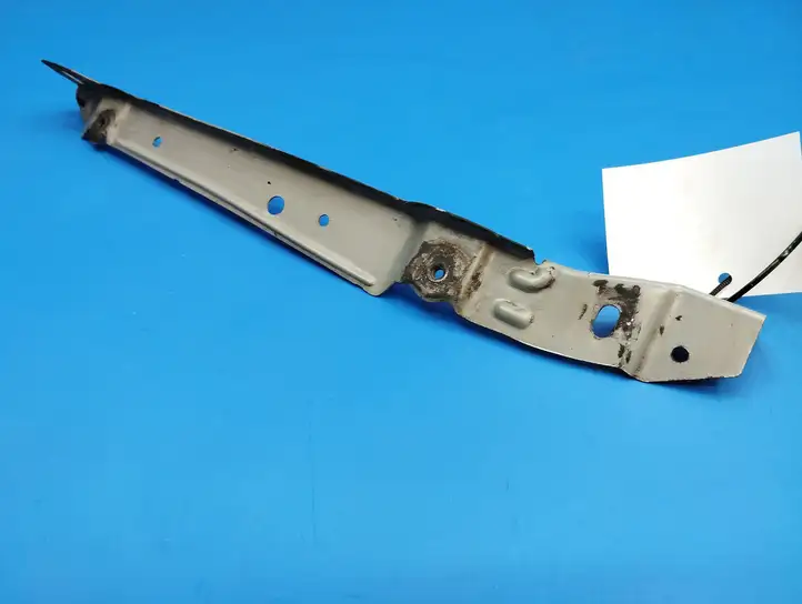 Mercedes-Benz S W220 (1998 - 2006) Крепление крыла — фото 2