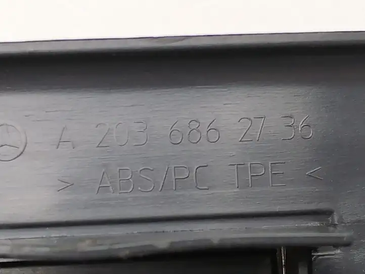 Mercedes-Benz C W203 (2000 - 2007) A2036862736 Внутренняя отделка переднего порога — фото 11