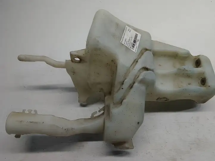 Mitsubishi Carisma (1999 - 2004) 72538 Бачок омывателя стекла — фото 1