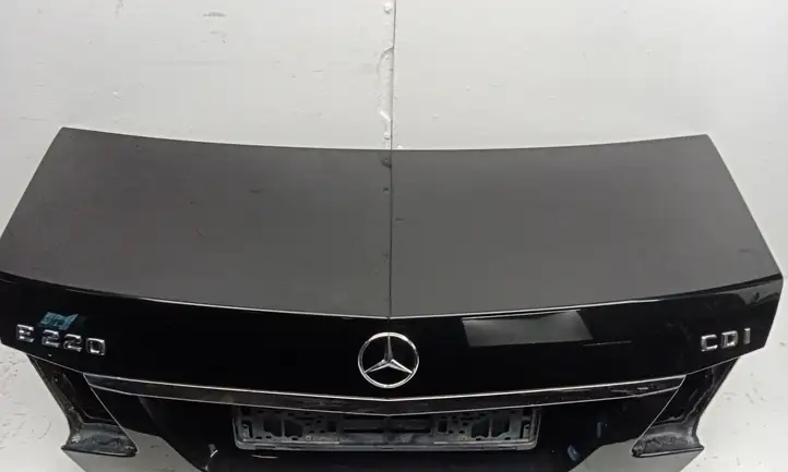 Mercedes-Benz E W212 (2009 - 2016) Крышка багажника — фото 2