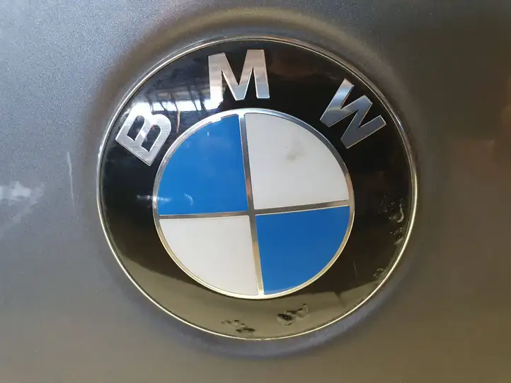 BMW 5 E60 E61 (2004 - 2010) Крышка багажника — фото 10
