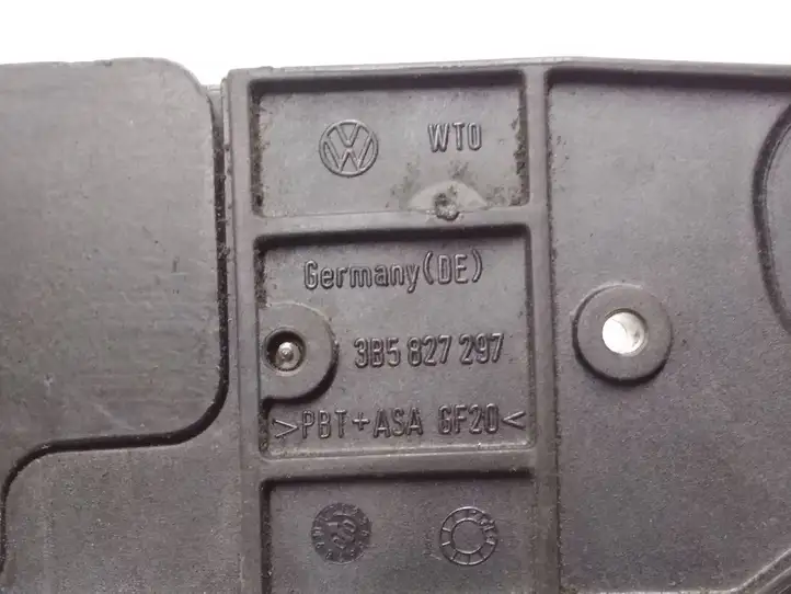 Volkswagen PASSAT B5.5 (2001 - 2005) 3B5827297 Подсветка номера — фото 6
