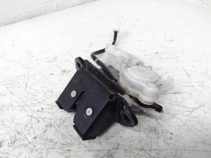 Mazda CX-7 (2009 - 2014) Замок крышки багажника — фото 1