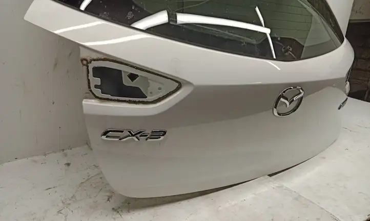 Mazda CX-3 (2018 - ) Крышка багажника — фото 3